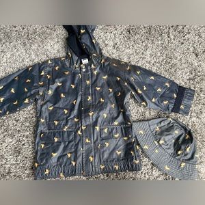 4t gap rain coat & hat
